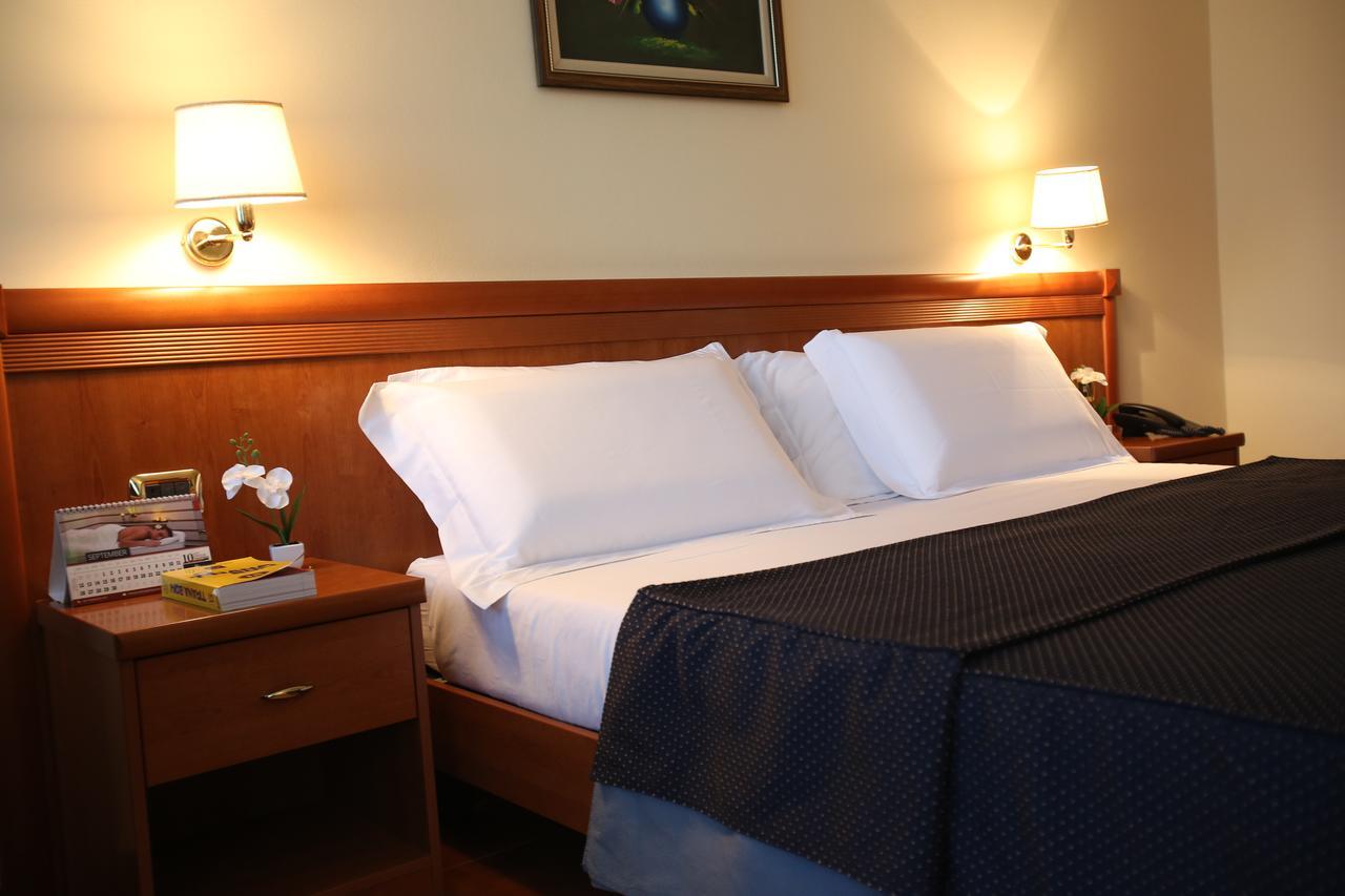 Hotel Continental Vore Room photo